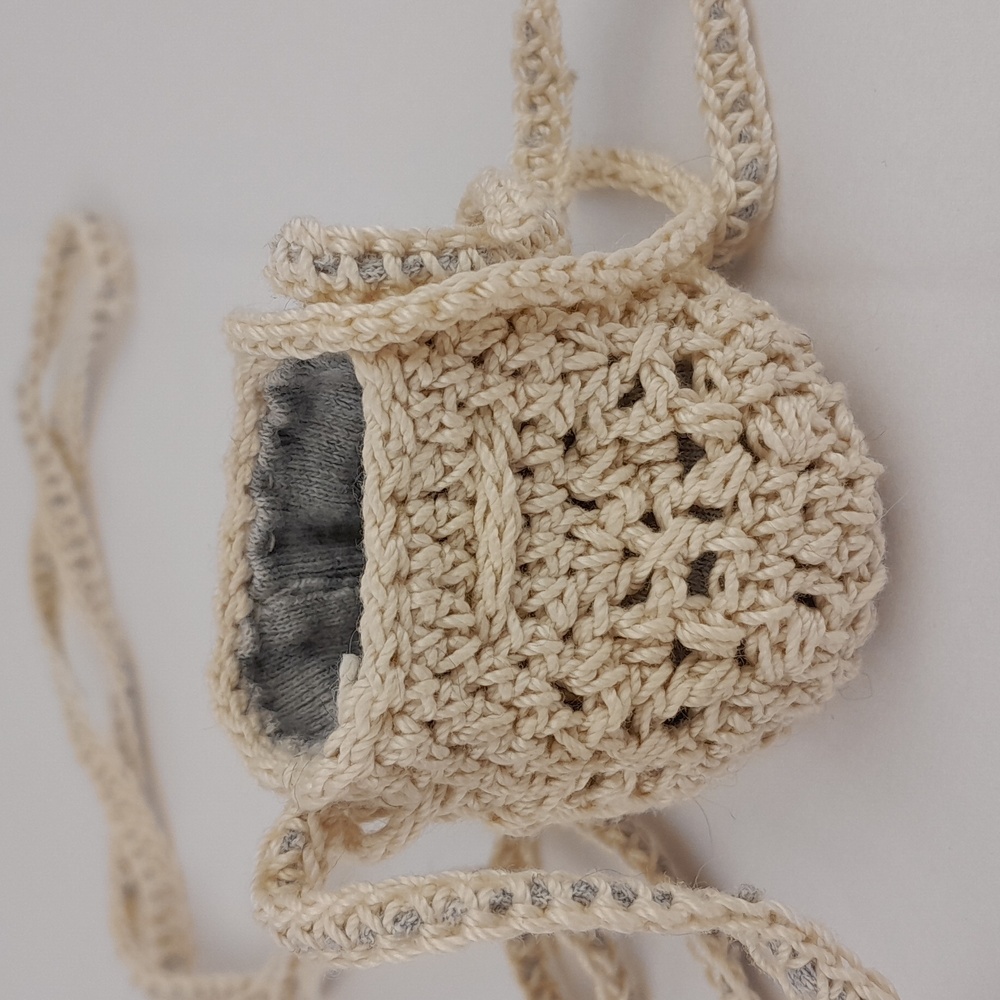 Mini Cream Gray Crocheted Drawstring Necklace Pouch - Picture 7 of 9